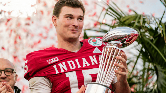 Fernando Mendoza Goes Viral as Fans Joke He’s “AI” After Rose Bowl Rout of Alabama