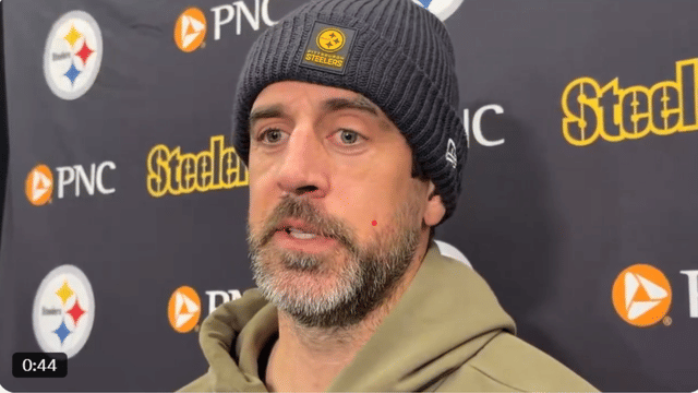 Aaron Rodgers Says Ticket Holders at Stadiums Shouldn’t Be Above Accountability