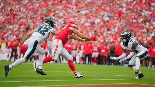 Travis Kelce Owns Costly Drop vs. Eagles