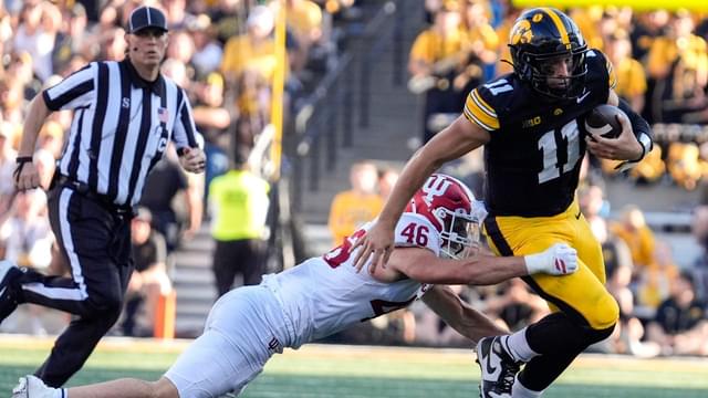 Iowa QB Mark Gronowski's Knee Injury: Head Coach Provides Crucial Update