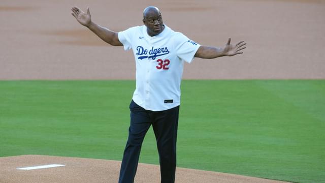 Magic Johnson Flaunts 18 Championship Rings After Dodgers Win