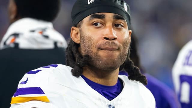 NFL Star Stephon Gilmore Completes Degree at South Carolina