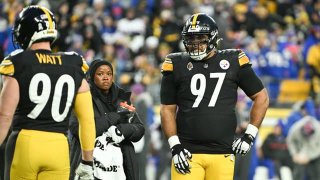 Cameron Heyward Says Steelers Hold Aaron Rodgers Accountable