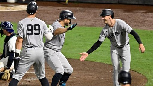 Yankees Smash 9 Homers Again, Make MLB History