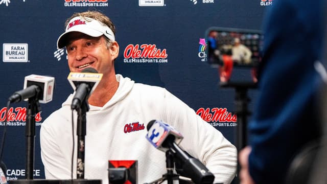 Lane Kiffin Expected to Announce Coaching Future Saturday After Ole Miss Meetings