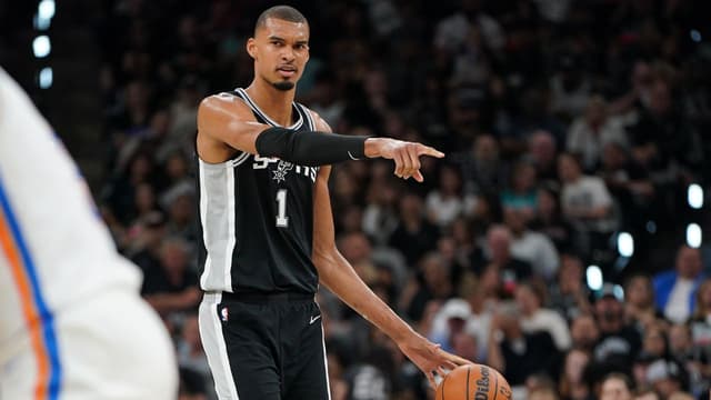 Spurs Take 7-Point Half Time Lead vs. Thunder in WCF Game 6