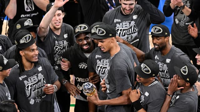 Victor Wembanyama Wins WCF MVP Award, Makes History