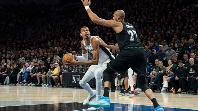 Spurs Take 2–1 Lead Over Timberwolves After Close Game 3 Win