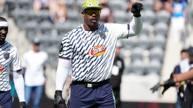 Christian Parker Praises Von Miller’s Leadership and Pass-Rushing Ability