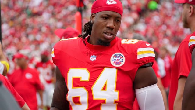 Chiefs Explore Trade Options for Wanya Morris Amid Tackle Depth