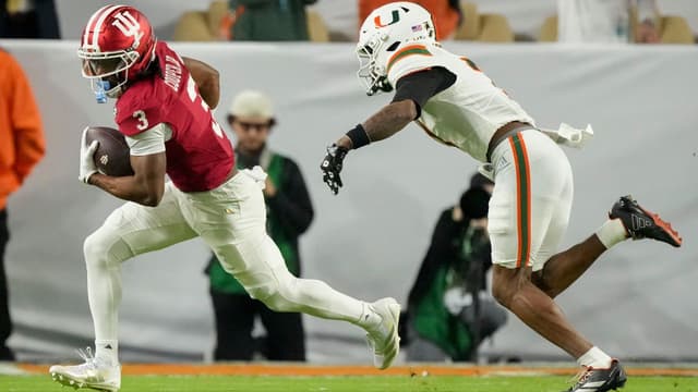 Competition Committee Decides to Keep College Football Cut-Off Pants Out of NFL