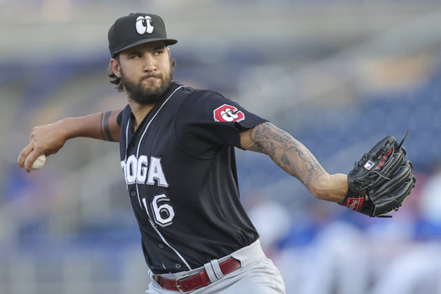 Reds DFA Lyon Richardson After 34-Game Bullpen Run