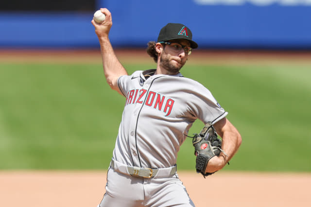 Yoshinobu Yamamoto Strands Trouble as Dodgers, Zac Gallen Trade Zeros