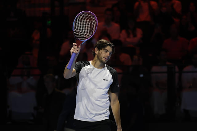 Jannik Sinner and Taylor Fritz Advance as Fans Blast Six Kings Slam Coverage