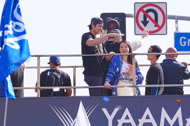 Shohei Ohtani’s MVP TV Moment Sparks Debate After He Kisses His Dog, Not Wife