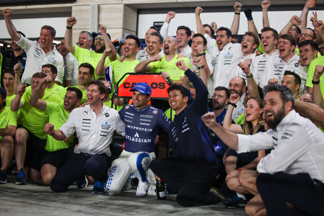 Alex Albon Says Carlos Sainz Has Changed Williams’ Mindset