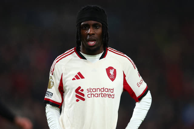 Jeremy Frimpong’s Hamstring Layoff Drags On as Liverpool Juggle Defensive Depth