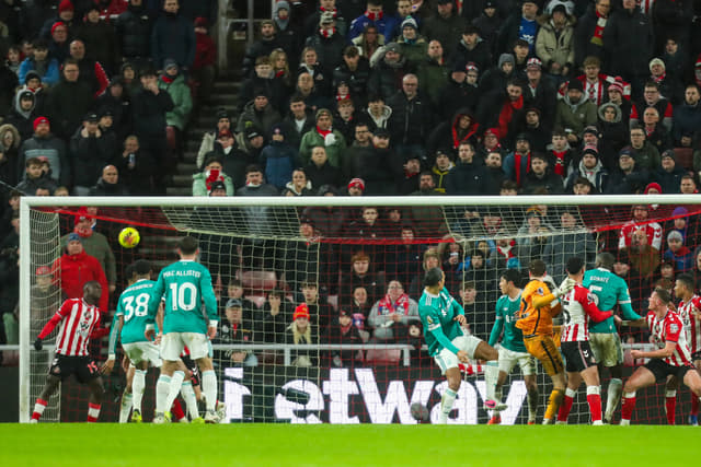 Virgil Van Dijk Header Ends Sunderland’s Home Run