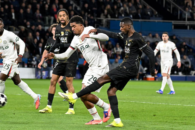 PSG Overwhelm Chelsea Late to Seize 5-2 First-Leg Lead