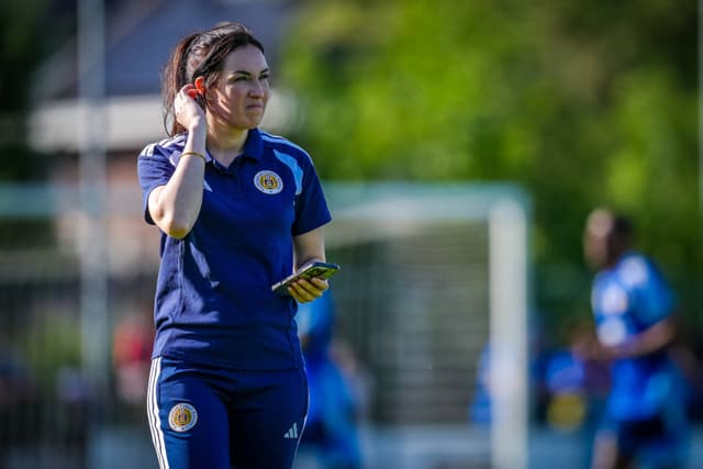 Suzanne Huurman Makes World Cup History With Curaçao Medical Role