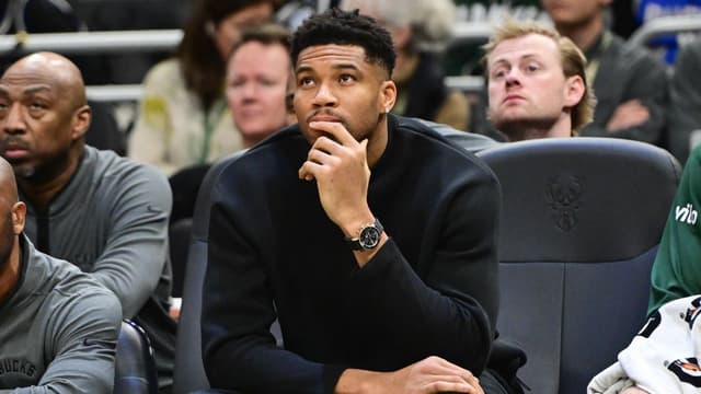 Giannis Antetokounmpo Is 'Uncomfortable' With Constant Trade Rumors