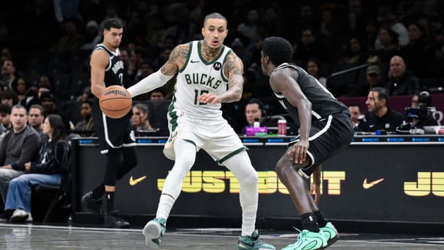 Kyle Kuzma Shakes Head In Disappointment Over 45-Point Bucks Loss To Nets