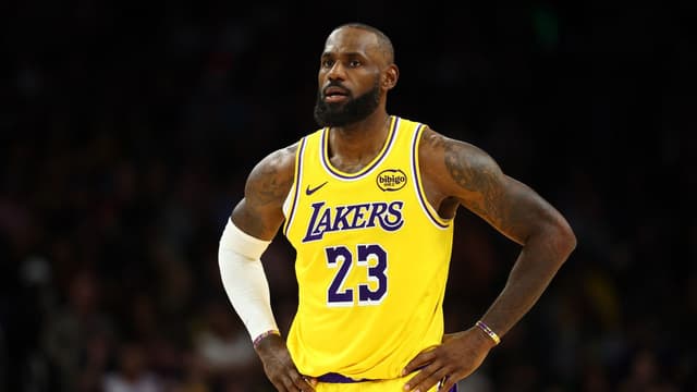 What Are LeBron James' Averages On His Birthday?