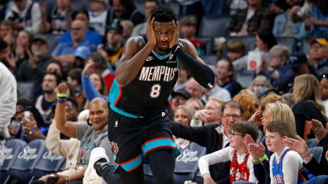 Jaren Jackson Jr Copies Ja Morant's Celebration After 3