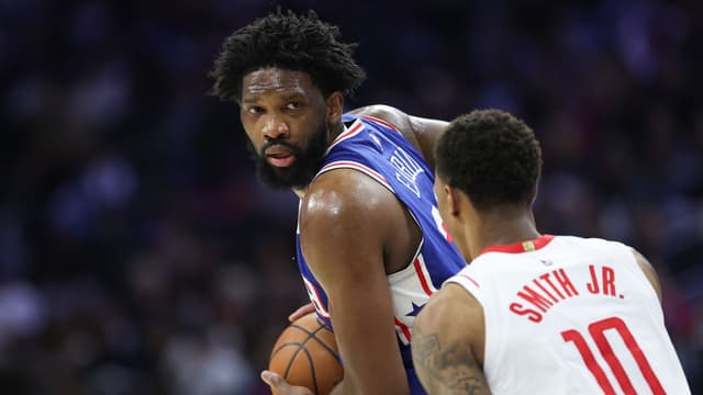 Alperen Sengun Yells At Refs Over Joel Embiid Getting Too Many Fouls