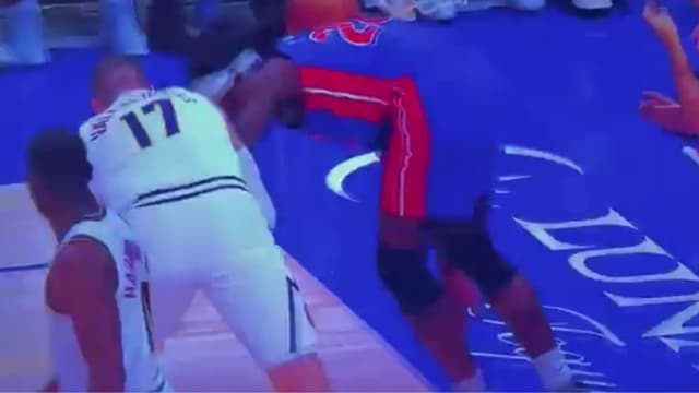 Jonas Valanciunas Picks Up Flagrant 1 After Putting Isaiah Stewart In A Headlock