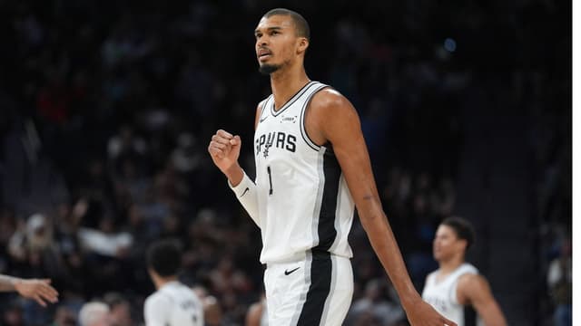 Spurs HC Refuses To Solely Praise Victor Wembanyama's 3-Point Shooting