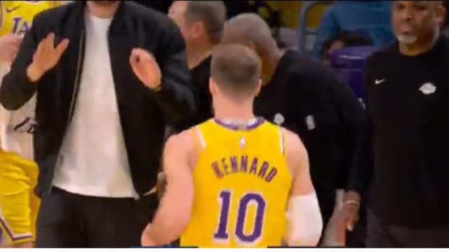 Luka Kennard Drains His First Ever 3 As A Laker Vs Warriors