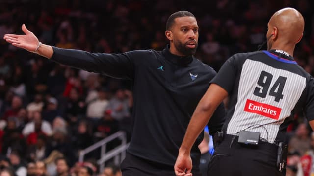 Charles Lee Ejected From Pistons-Hornets