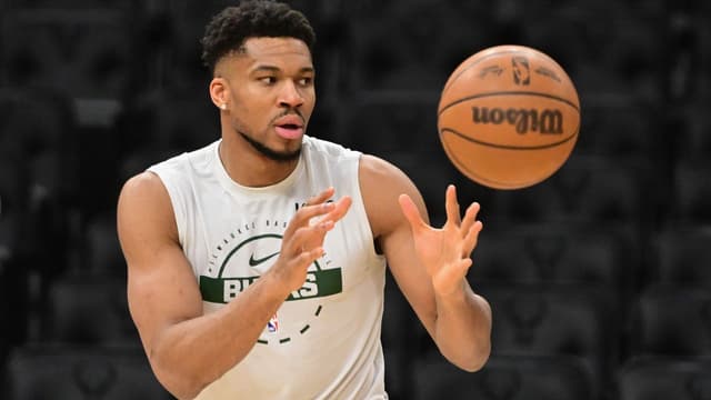 Giannis Antetokounmpo To Return To Play This Season