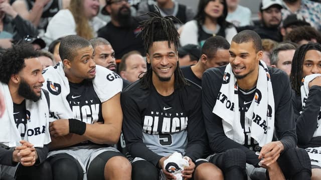 Spurs HC Unprompted Finds It "Interesting" Stephon Castle Nor De'Aaron Fox Are All-Stars