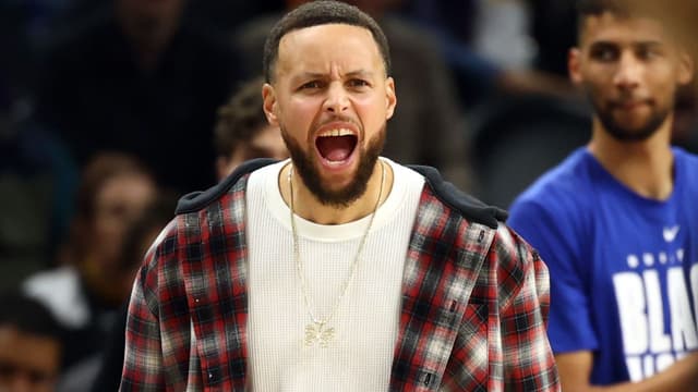 Under Armour Steals Nearly Half a Million Followers From Steph's Curry Brand