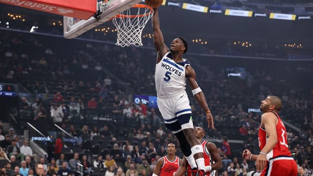 Anthony Edwards Hits Highly Contested Clutch 3 Vs Clippers