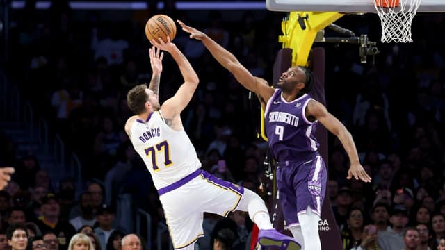 Luka Doncic Slipped And Still Hit The Contested 3