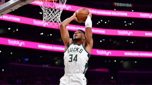 Giannis Antetokounmpo Scores His First Points Upon His Return Vs Celtics