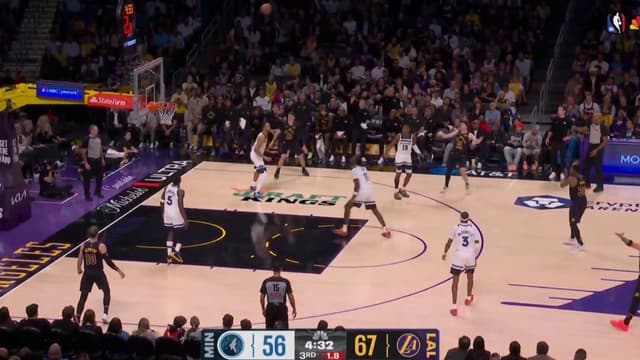 Austin Reaves Rains In The 4-Point Play