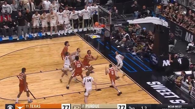 Purdue Moves On To Elite Eight After Nailbiting Finish Vs Texas