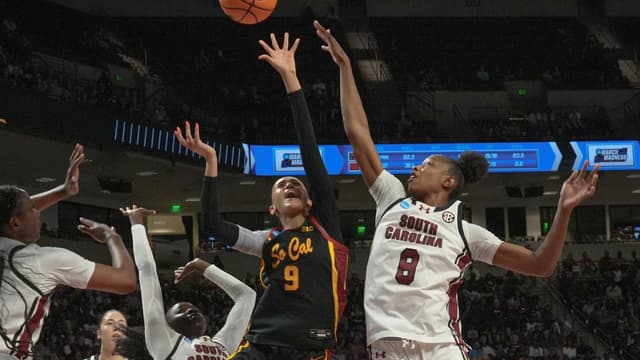South Carolina Advances To Final Four After Beating TCU