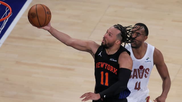 Knicks Go Up 2-0 After Beating Cavs 109-93 In Game 2