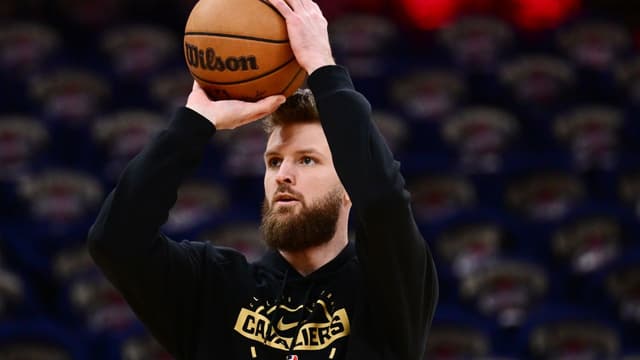 Dean Wade Signs Deal With The Philadelphia 76ers