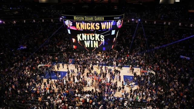 Knicks’ One-Point Win Over Spurs Mirror Patriots’ 28-3 Comeback