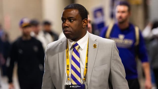 Oregon State Picks Alabama’s JaMarcus Shephard as New Head Coach