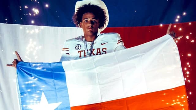 NBA Legend Raja Bell’s Son, 5-Star QB Dia Bell, Signs With Texas Longhorns