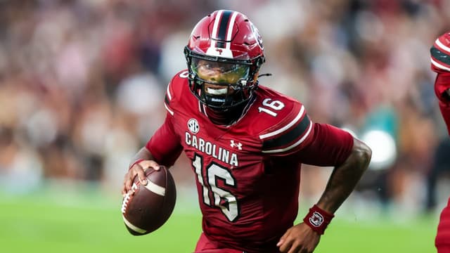 LaNorris Sellers Expected to Pass on NFL, Return to South Carolina