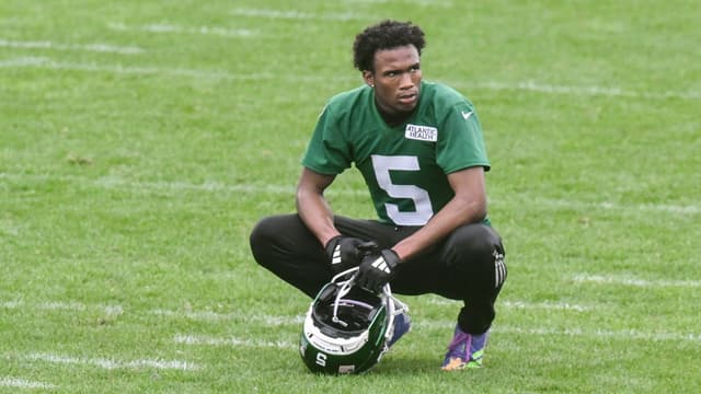 Jets Shut Down Garrett Wilson for Rest of 2025 Season