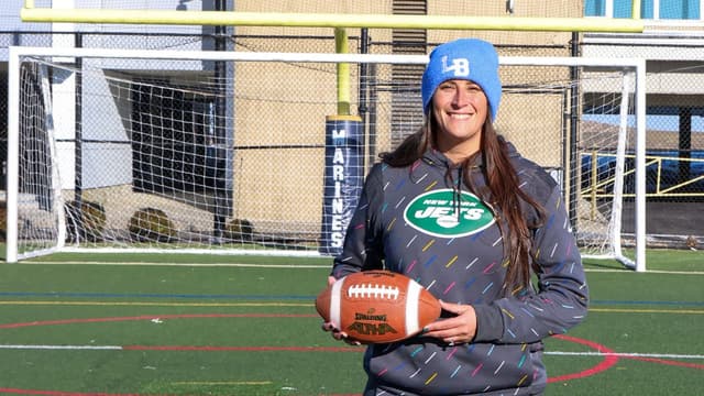 Jets Cancel $100K Halftime Kick for Super Fan Honoring Late Father